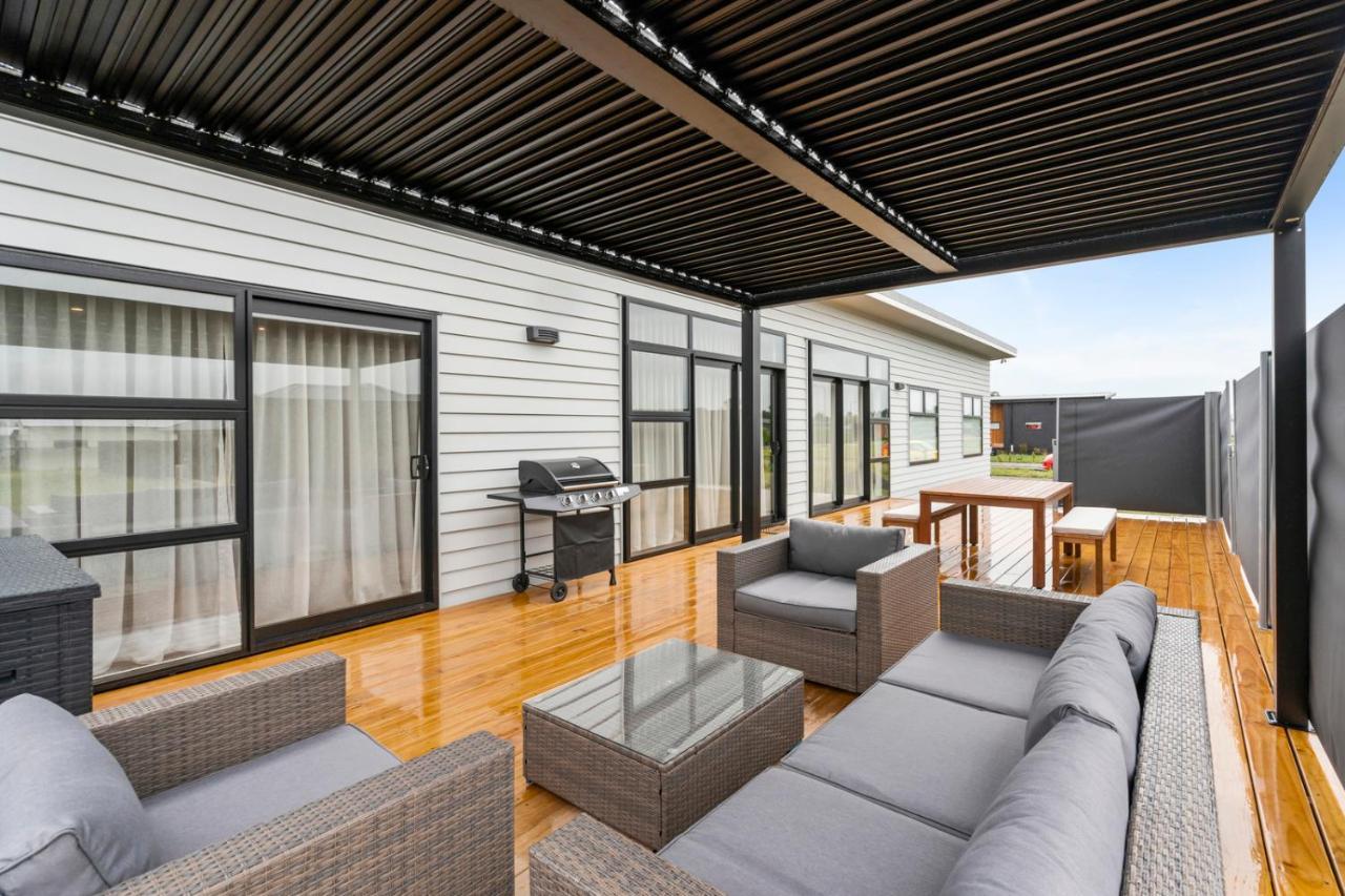 Pride Of Pinot - Martinborough Holiday Home Ngoại thất bức ảnh