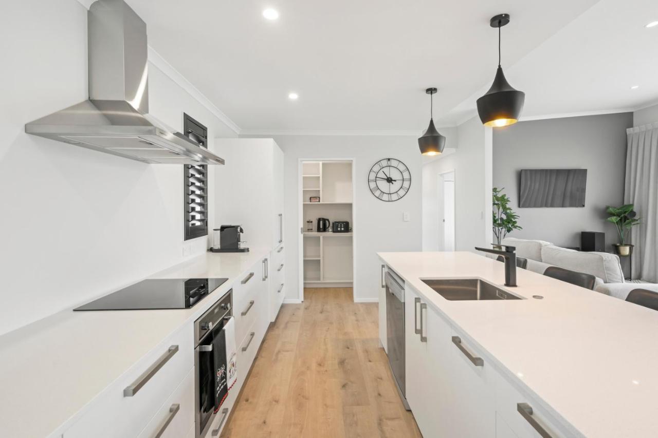 Pride Of Pinot - Martinborough Holiday Home Ngoại thất bức ảnh