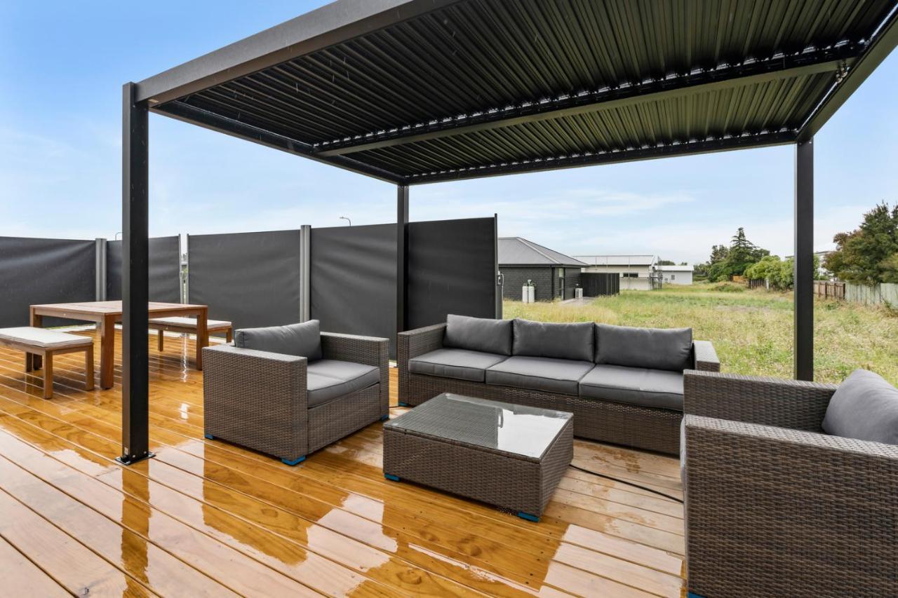 Pride Of Pinot - Martinborough Holiday Home Ngoại thất bức ảnh